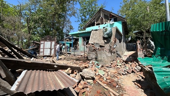 House of Lashkar-e-Taiba terrorist Asif Sheikh destroyed in Tral, South Kashmir
